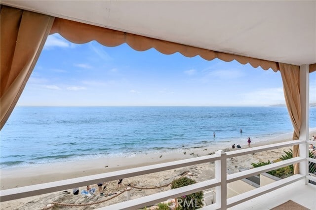 Building Photo - 1139 Gaviota Dr