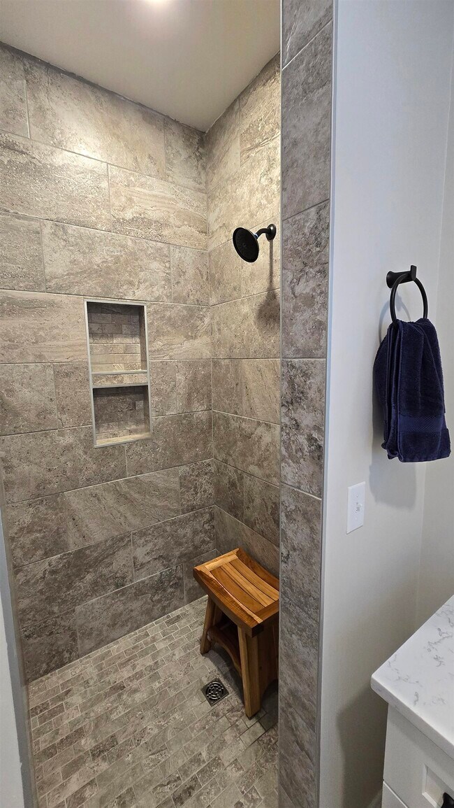 Building Photo - 24 John Hardie Wy