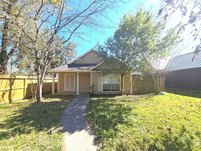 Building Photo - 409 Commerce St