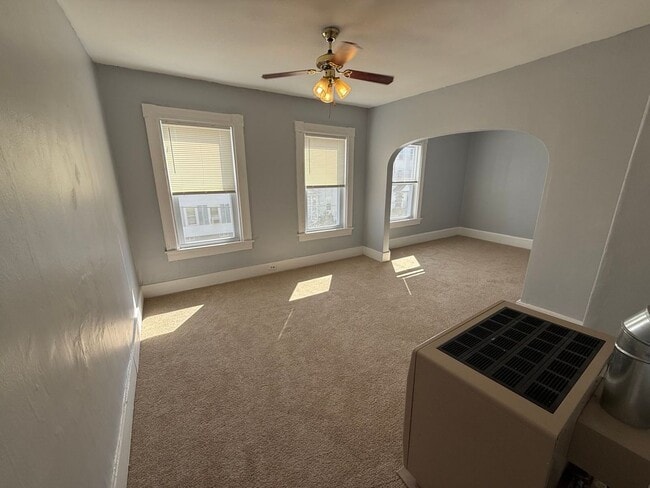 Building Photo - 408 Rimmon St