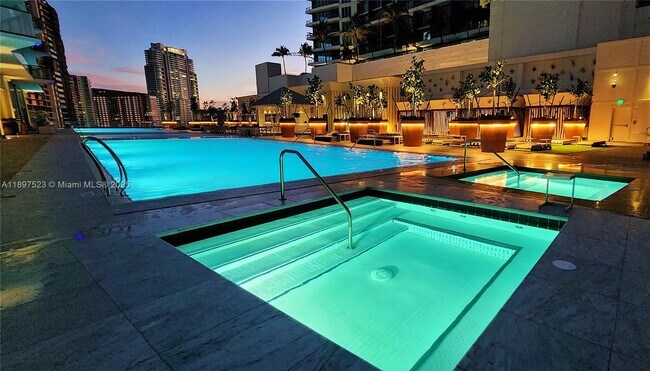 Building Photo - 1300 S Miami Ave