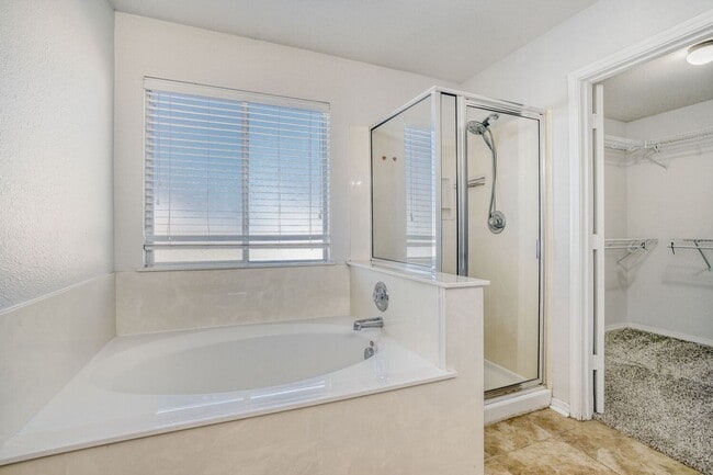 Building Photo - Charming & Spacious 4 Bedroom 2 and Half bath Home with Open Living, Modern Updates, and Private ...