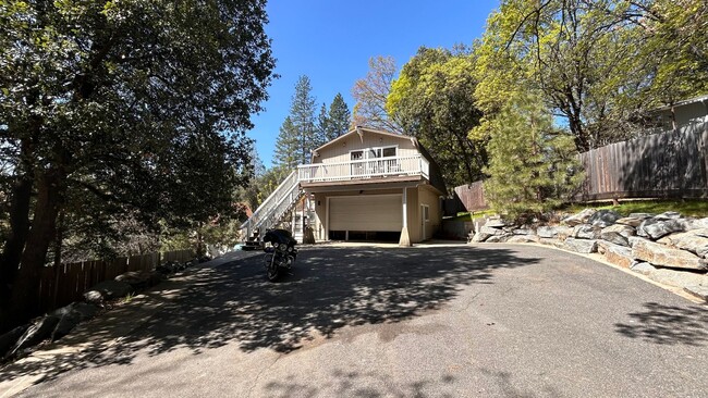 Building Photo - 22148 Crystal Falls Dr W