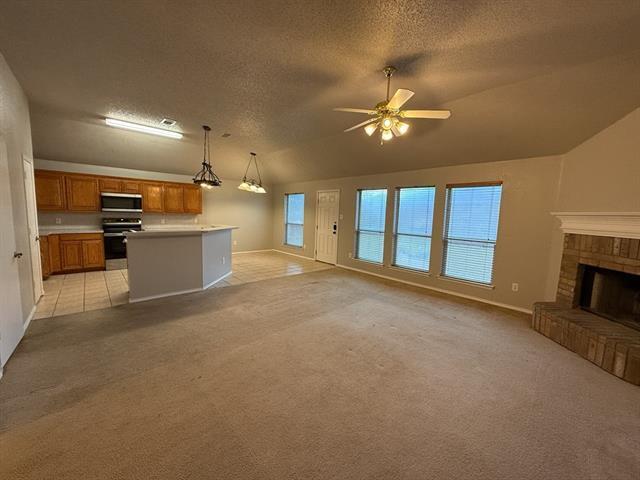 Building Photo - 7033 Snowy Owl St