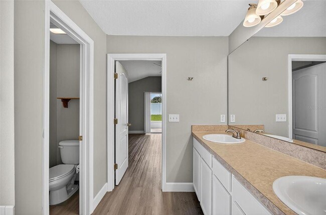 Building Photo - 37 Burnside Dr