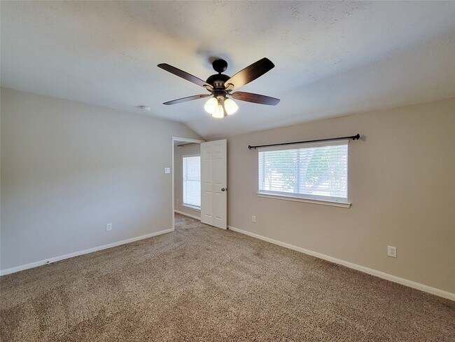 Building Photo - 31406 Capella Cir