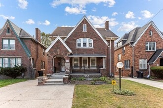 Building Photo - 4357 Fullerton Ave