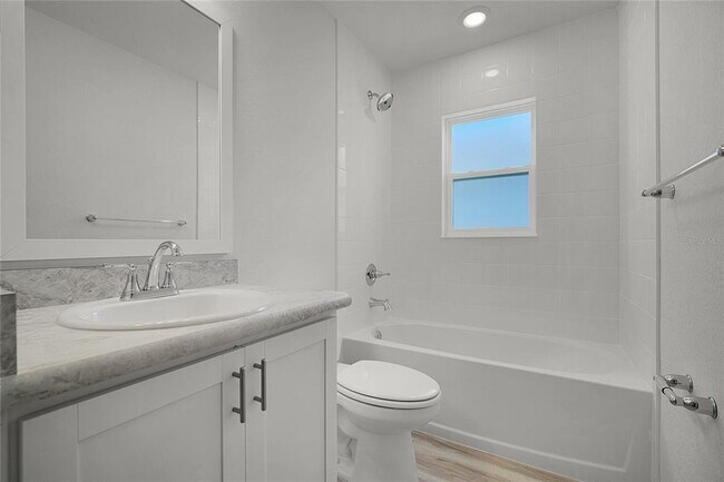 Building Photo - 1641 Astrid rd