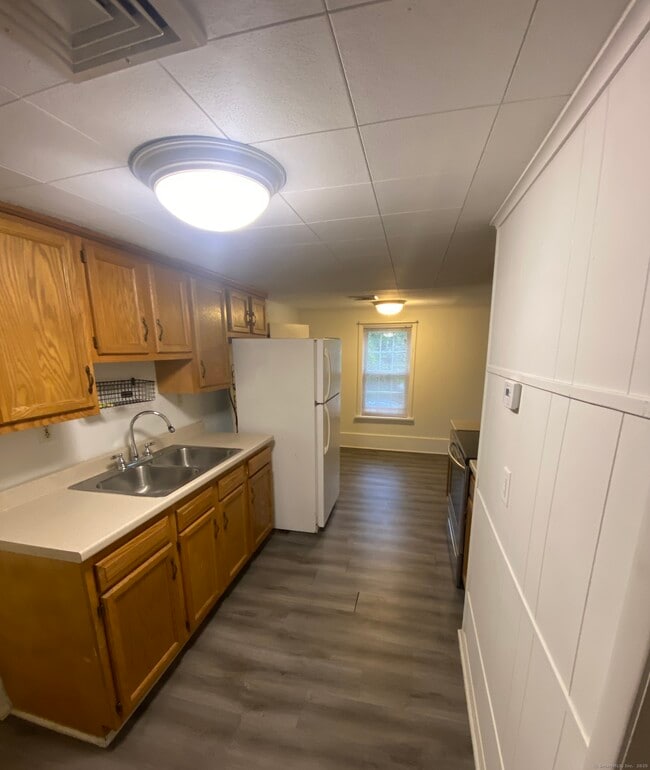 Building Photo - 165 Huntingtown Rd