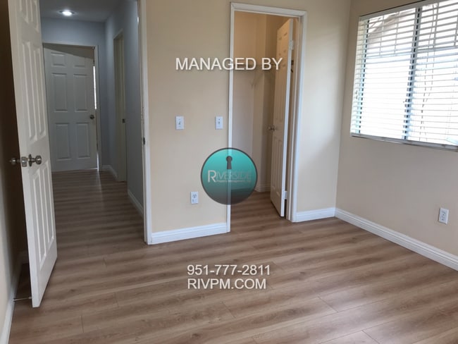 Building Photo - Beautiful 4-Bedroom Home with Pool & Garde...