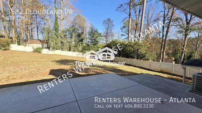 Building Photo - 3582 Cloudland Dr