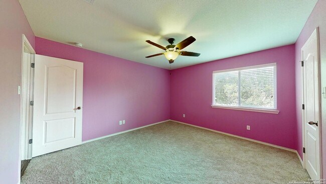 Building Photo - 522 Baltustrol Dr