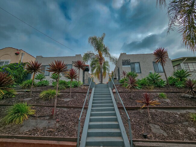 Primary Photo - 3956 W 27th St