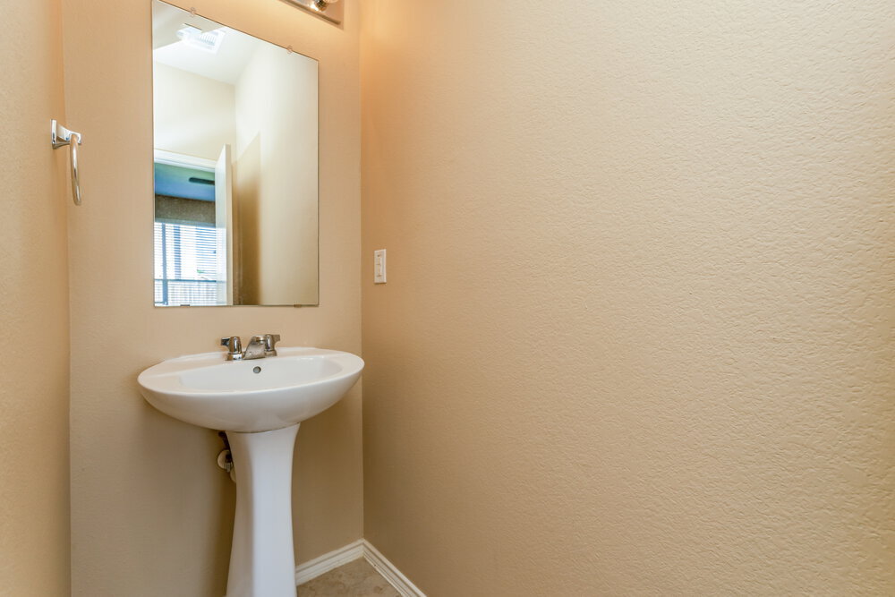 Building Photo - 8500 Shallow Creek Dr