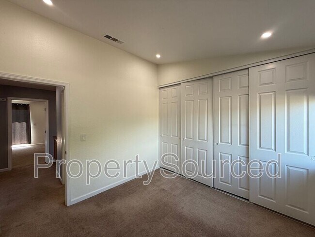 Building Photo - 1520 Andrew St