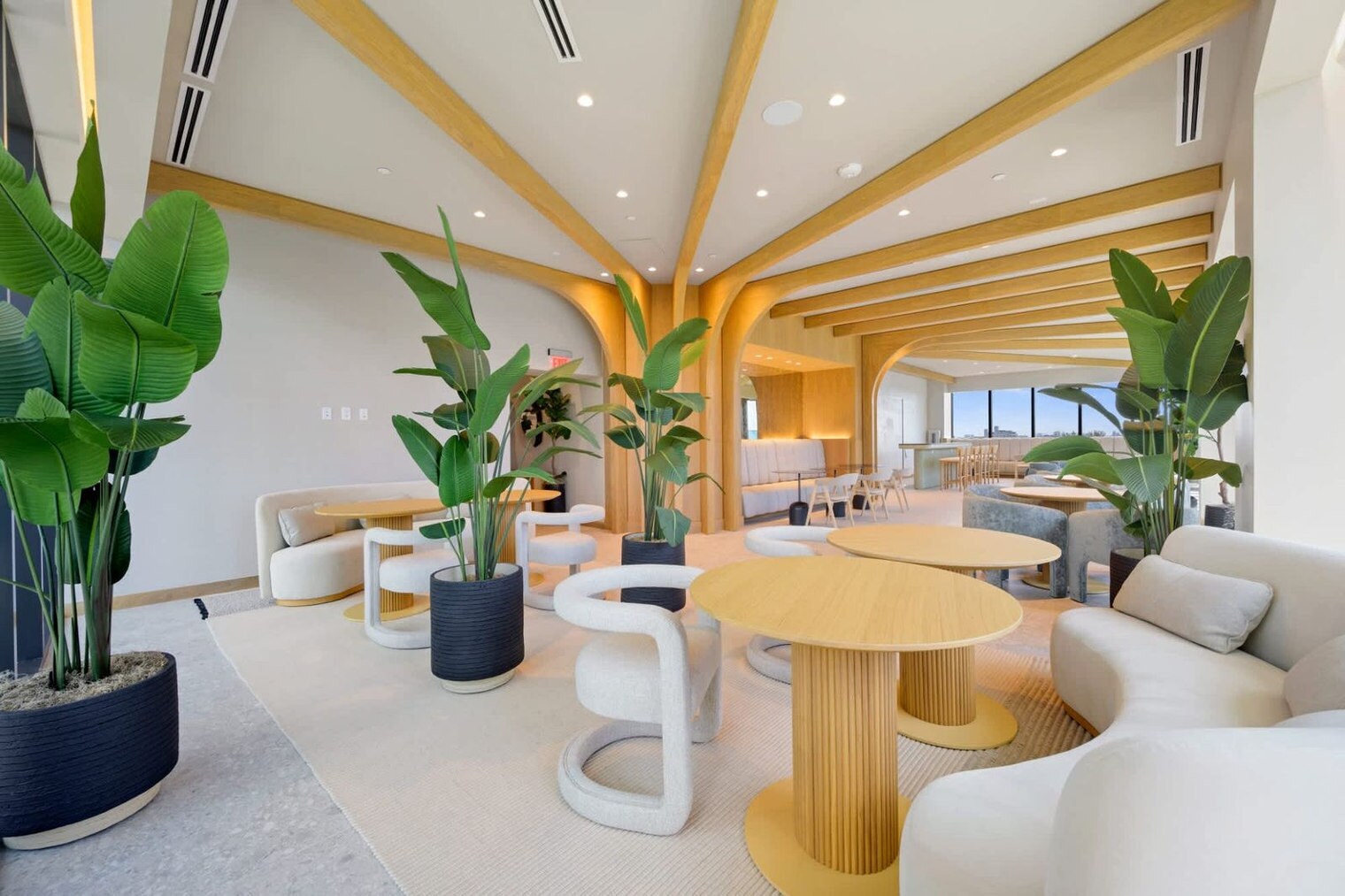 Building Photo - 7145 Harding Ave