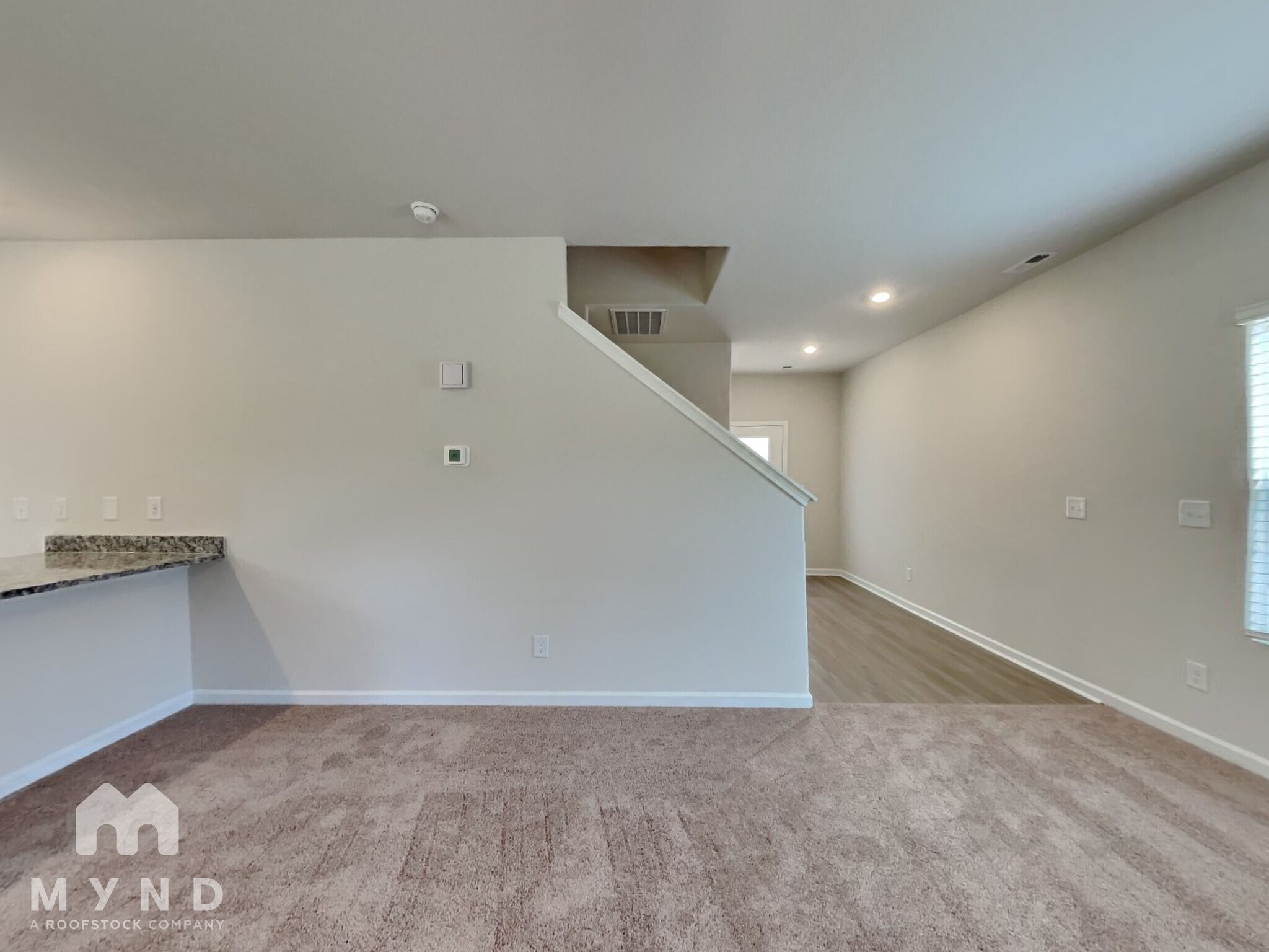 Building Photo - 123 Taverners Ln