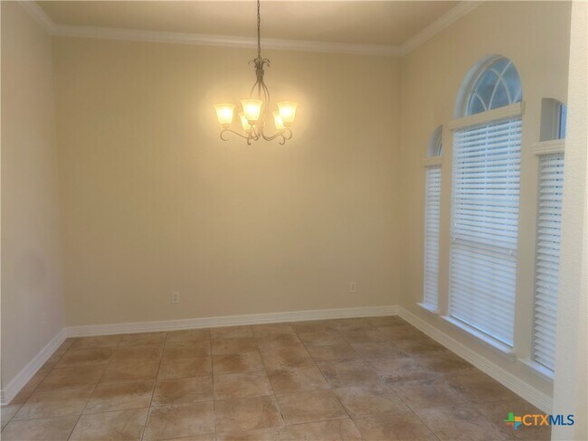 Building Photo - 2429 Nickelback Dr