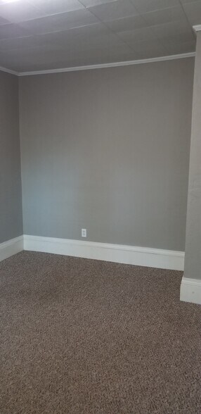 Living Room - 24 E Main St