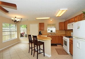 Building Photo - 4823 Pecan Grove Dr