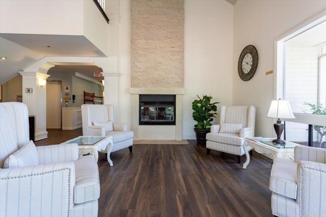 Building Photo - 1508 Circa Del Lago