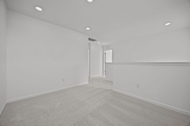 Building Photo - 50% OFF FIRST MONTH RENT!! Charming 4BD/2.5BA Located In Angier NC!!!