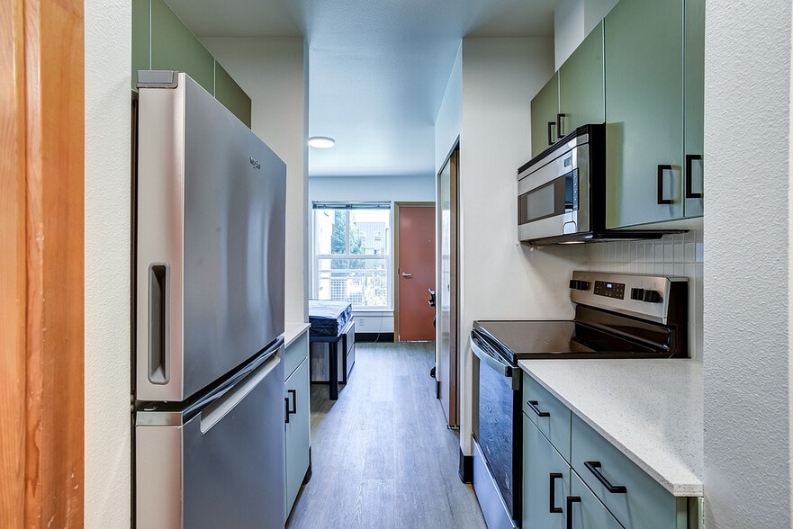 Kitchen - Nordheim Court UW Student Apartments