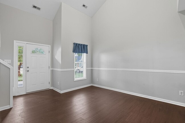 Building Photo - 4 Bedroom Home for Rent in Raleigh NC | Garage | Pet Friendly | $500 Off First Months Rent!