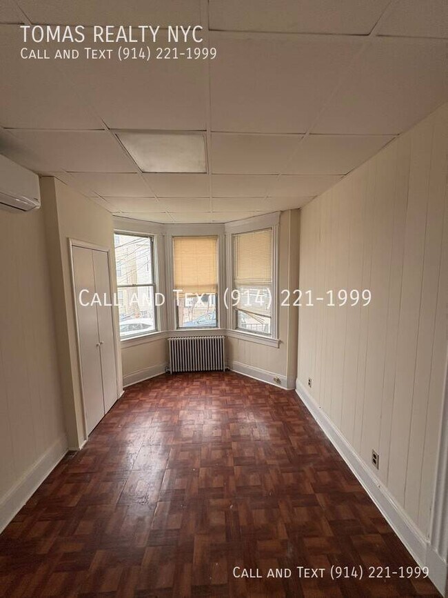 Building Photo - 110 Webster Ave