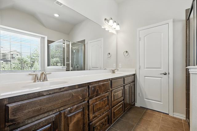 Building Photo - 1911 Osprey Ln