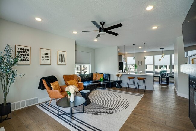 Building Photo - 3478 S Wick Pl