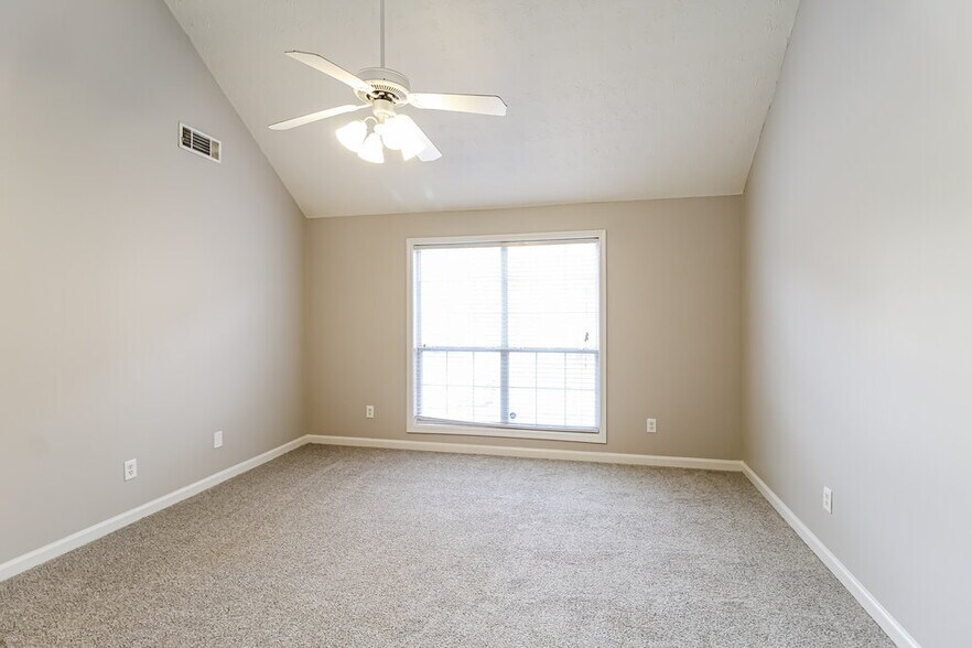 Building Photo - 248 Pebble Creek Dr