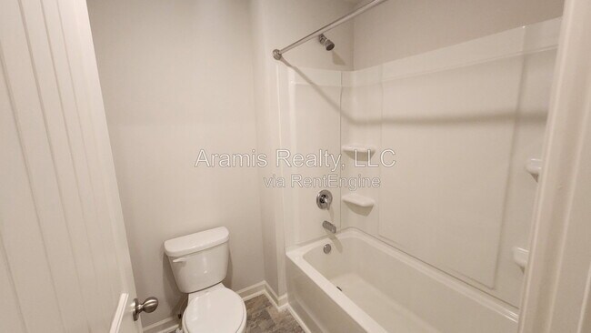 Building Photo - 3134 Ellenton Dr
