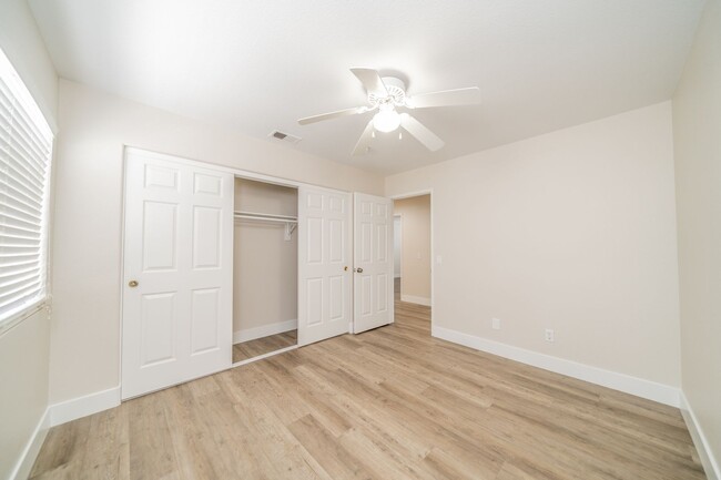 Building Photo - Welcome to 40048 Malacca Way, Murrieta – Y...