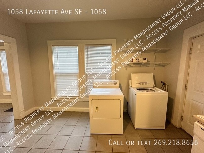 Building Photo - 1058 Lafayette Ave SE