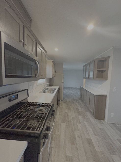 Building Photo - 364 Shummard Branch