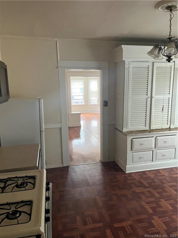 Building Photo - 50 Carleton Ave