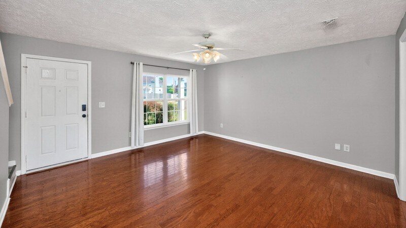 Building Photo - 4041 Sequoia Trail