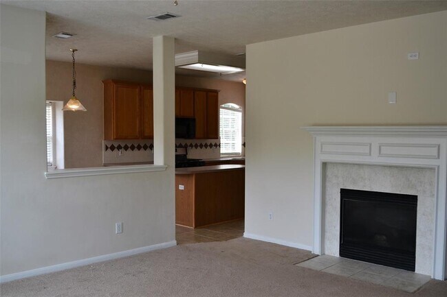 Building Photo - 1527 Turret Crown Dr