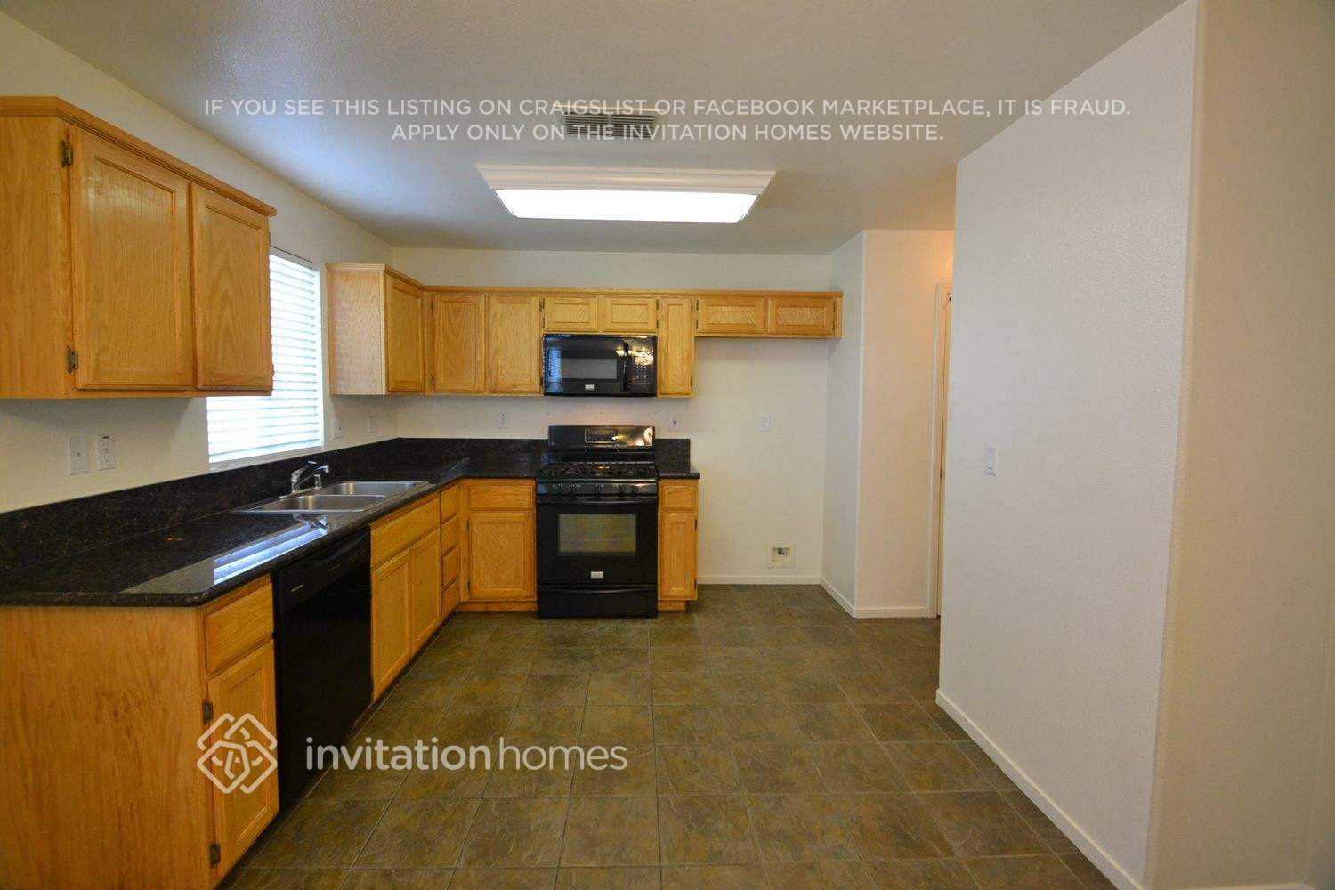 Building Photo - 2052 Amber Fields Way