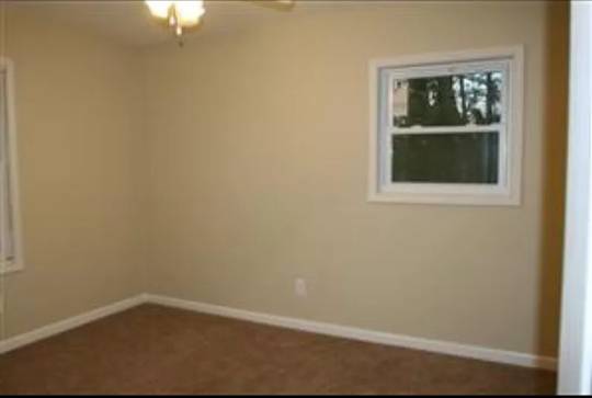 Building Photo - 211 Dover Ct
