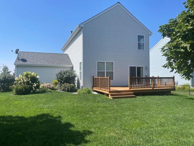 Building Photo - Home For Rent Papillion