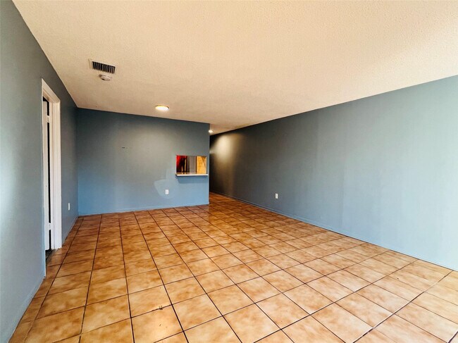 Building Photo - 21440 NW 40th Cir Ct