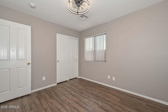 Building Photo - 13101 W Indianola Ave