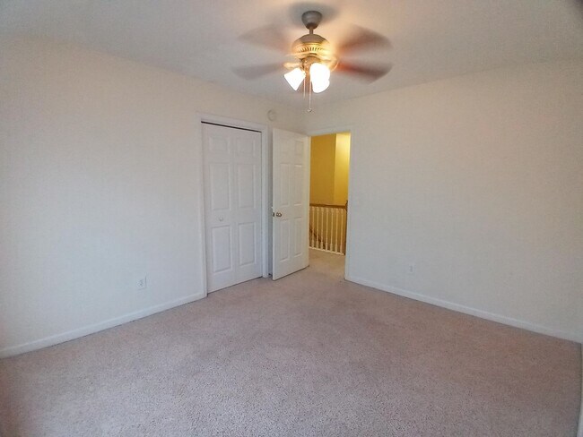 Building Photo - 565 Batty Way