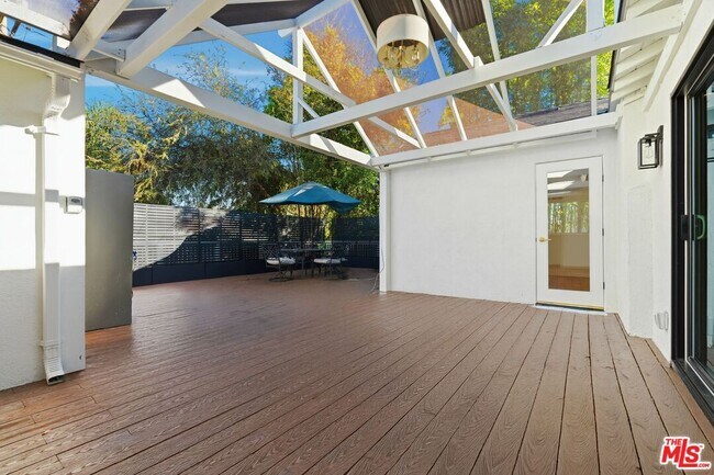 Building Photo - 12455 Milbank St