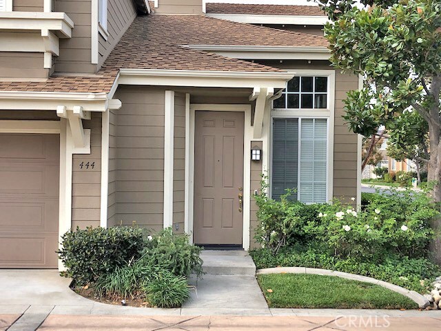 Building Photo - 444 Middlebury Ct