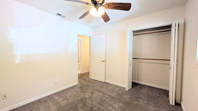 Building Photo - 3581 Cercis Way