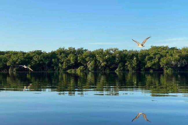 Building Photo - 10913 Liberty Dr