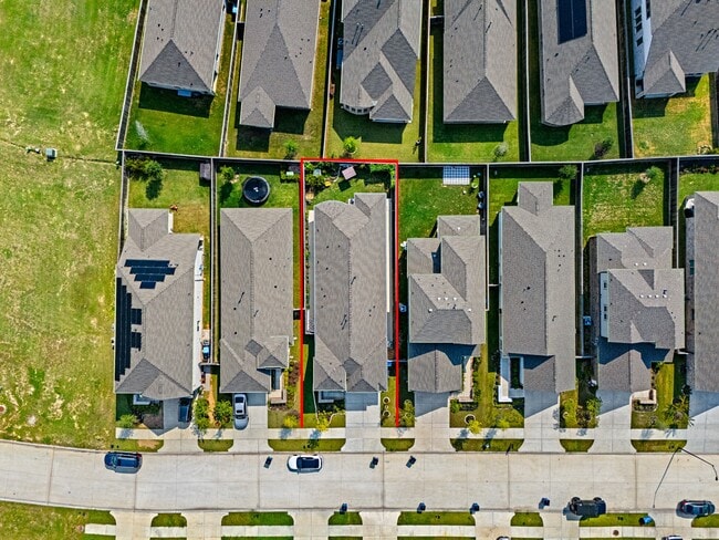 Building Photo - 12919 California Palm Ct